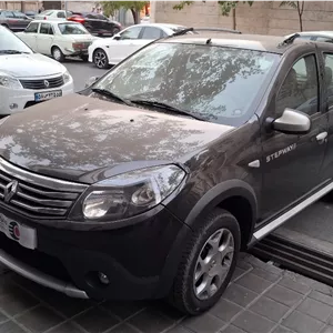 رنو ساندرو اتوماتیک