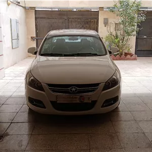 جک J5  اتوماتیک 1800