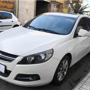 جک J5  اتوماتیک 1800