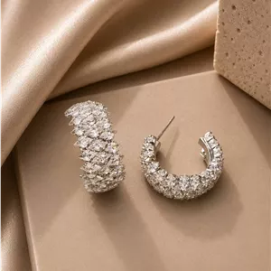 گوشواره طرح جواهر ۱۶