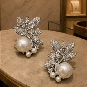 گوشواره طرح جواهر ۱۸