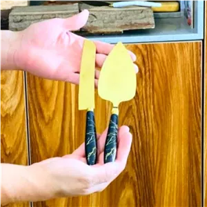 کارد و کفگیر سرو کیک و لازانیا
