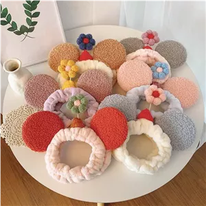 هدبند حوله ای طرح گل
