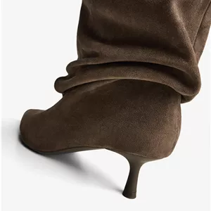 چکمه و بوت مچ پا زنانه bershka