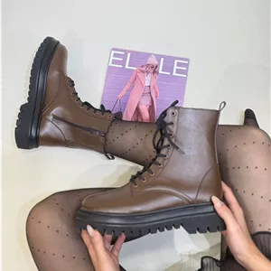 320 نیم بوت زنانه زارا بندی زیپی zara