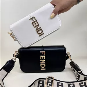 کیف زنانه پاسپورتی فندی Fendi کد 1595