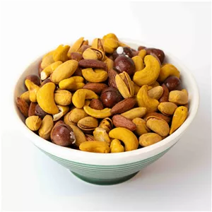 آجیل چهار مغز ( پسته اکبری زعفرانی ، بادام هندی زعفرانی ، مغز بادام درختی زرین ، فندق تنوری )