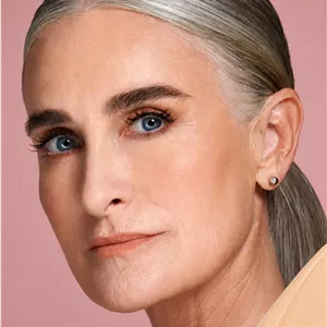 کرم پودر هدی بیوتی FAUXFILTER Luminous Matte پوست چرب و مختلط