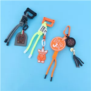 آویز کیف کنفی