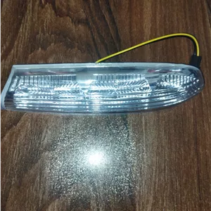 چراغ خطر آیینه اچ سی کراس