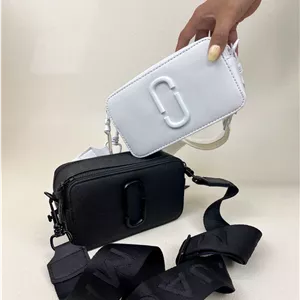 کیف زنانه پاسپورتی مارک جاکوبس MARC JACOBS کد 1601