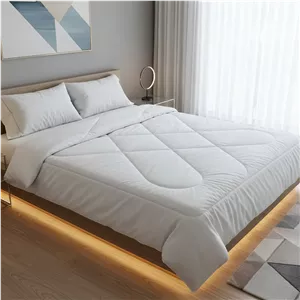 لحاف دونفره مانیکاهوم مدل  لایت SIMPLE PLUS سایز 240*220 سانتی متر 