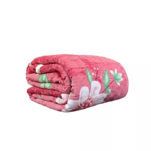 پتو مسافرتی 2 نفره مدل گل برجسته طرح گل کاملیا سایز 240x220 سانتی‌متر