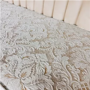 مبل استیل نه نفره با روکش پارچه و پایه چوب مدل گندومی به همراه میز و کوسن مبلمان آپادانا مدل 615369
