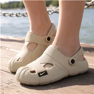 کراکس دمپایی زنانه نایک crocs nike رنگ کرم کد 2754