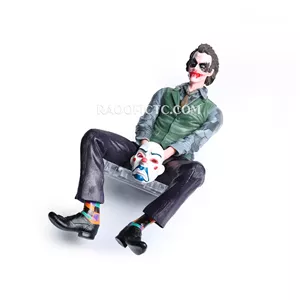 فیگور جوکر نشسته مخصوص خودرو