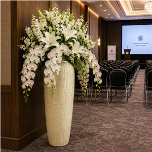 گلدان شیشه ای دکوری سالنی مدل کاکتوس