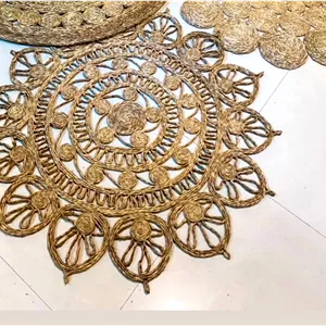 پادری نیلوفر قطر ۱۰۰