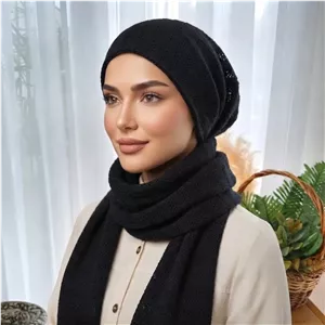 مینی اسکارف بافت پاییزی سه گوش زنانه رنگ مشکی سرمه ای قهوه ای سایز 70 در 70 سانتی متر