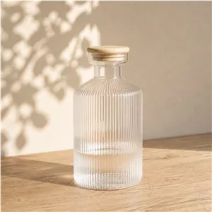 پارچ شیشه‌ای هانا شیاردار درب چوبی