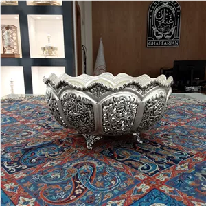 صنایع دستی-کاسه چهارپایه با طرح گل و مرغ با لبه ی کنگره ای - نقره فام