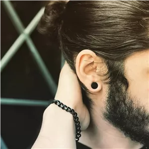 پیرسینگ گوش