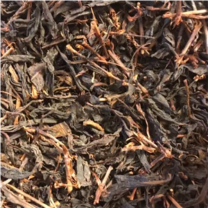 چای طبیعی قلم درجه یک لاهیجان 40 کیلو اردیبهشت امسال بدون رنگ واسانس مصنوعی (40 بسته یک کیلویی)