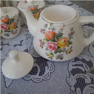 قوری سرامیکی