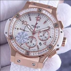 هابلوت زنانه دور سرامیک نگین ها مخراج شیشه ضد خش 