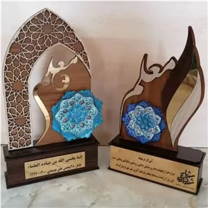 تندیس معلم هدیه و تقدیر و لوح مینا کاری  