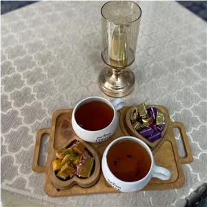 سینی مزه دوقلب همراه باسبنی چوب روس