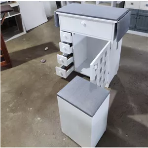 میز اتو درب مربع نشیمن دار