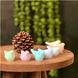 مجسمه مرغ آمین رنگی مناسب برای دکور، مرغ آمین، مجسمه پرنده، دکوری پرنده، دکوری مرغ آمین