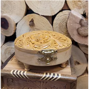 منبت، جعبه جواهری و ساعت چوبی منبت