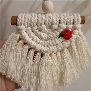 گیفت مکرومه