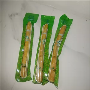 چوب مسواک ضخیم تازه بدون سفیدک  