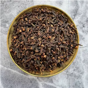میخک ( بسته 500 گرمی )ارسال رایگان