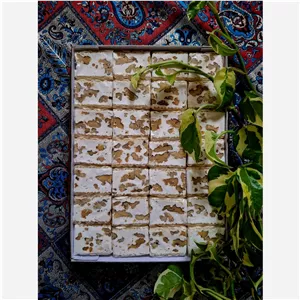 نوقا گردویی سوپر ویژه تبریز نیم کیلویی