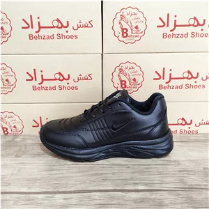 کتونی نایک زنانه پسرانه اسپرت سایز 37 تا 40 رنگ مشکی زیره پیو لژ سه و نیم سانتی رویه چرم صنعتی سبک و راحت
