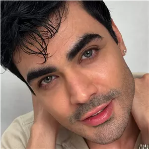 لنز رز کلارا گری طوسی دوردار