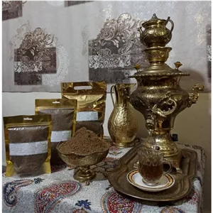 قاووت چهل گیاه ممتاز سفارشی تهیه شده از بهترین سویق ها،مواد اولیه ارگانیک و مرغوب میباشد بدون ذره ای شکر