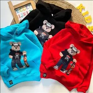 هودی جذاب تدی اسپرت داخل کرک گرم دورس 3نخ کیفیت عالی فقط سایز50و55 در 3 رنگ  آبی قرمز مشکی