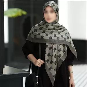 روسری پاییزه گوچی زنانه و دخترانه روسری نخی کشمیر گرم بالا قواره بزرگ قوار 140  دوردست دوز  روسری رنگ قهوه ای زیتونی