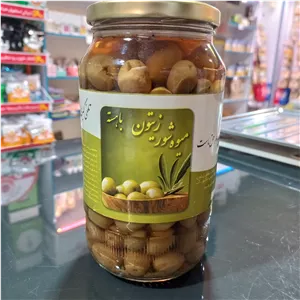 میوه زیتون شور شکسته (تلخگیری به روش سنتی بانمک بدون مواد شیمیایی) زیتون شکسته