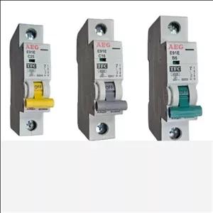 فیوز مینیاتوری تک فاز تند کار 25 آمپر آ ا گ مدل DE91 کد B25