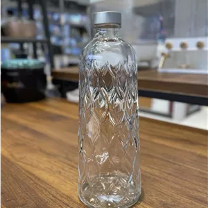 بطری آب مدل لیفی پاشاباغچه LEAFY-80405