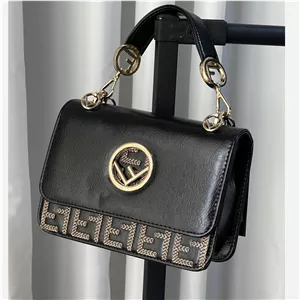 VIP کیف مجلسی فندی زنانه