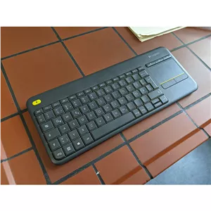 کیبورد لاجیتک مدل K400 Plus DN2