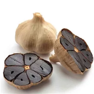 سیر سیاه اصل 500 گرم (ارسال از قم) 