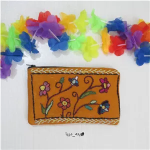 پته دوزی جامدادی، کیف پول پته دوزی یا جای لوازم آرایش پته دوزی،هدیه دستدوز،پته دریا،سوغات کرمان،کیف پارچه ای صنایع دستی 